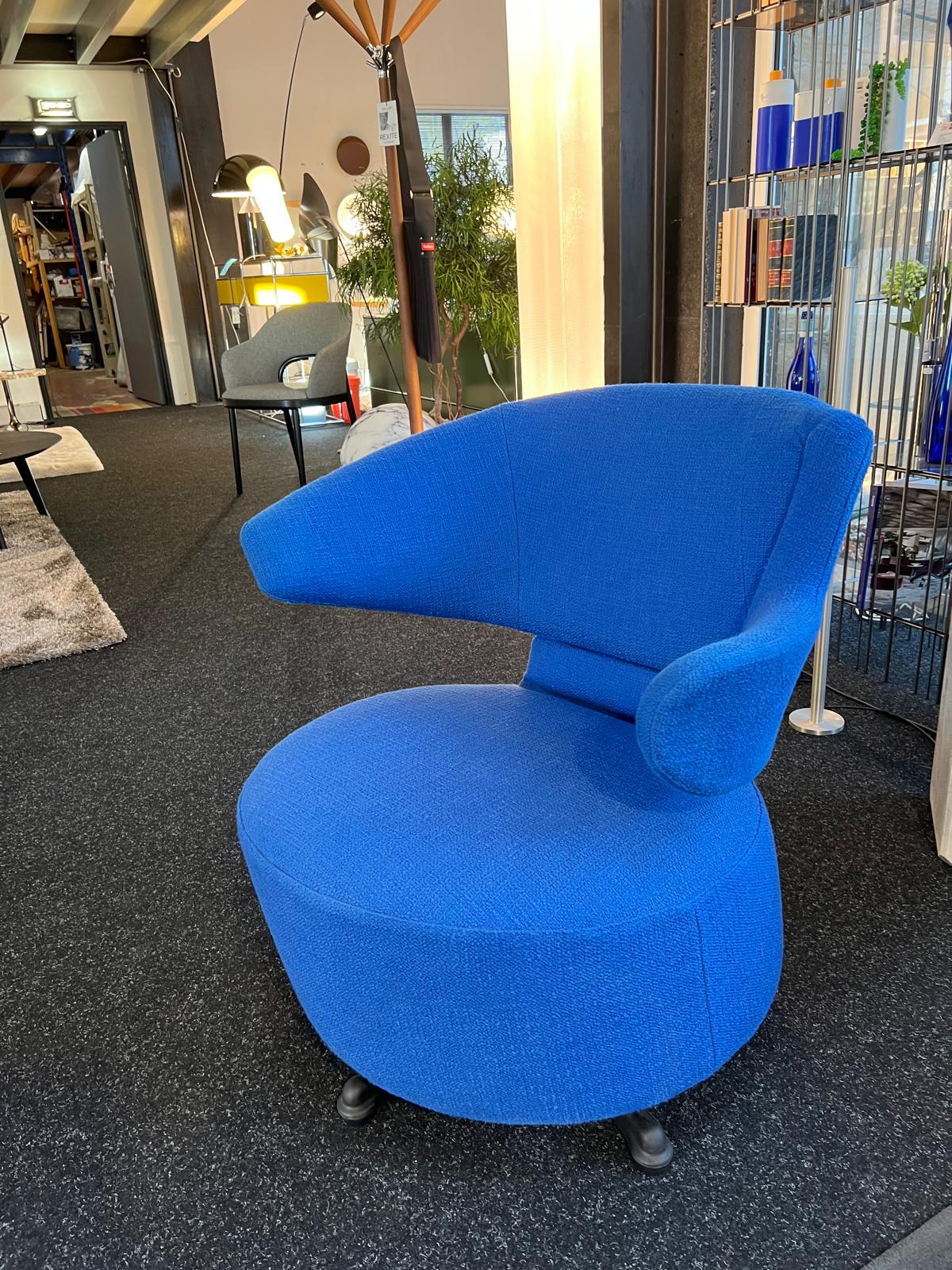 Fauteuil Canta chez Cassina